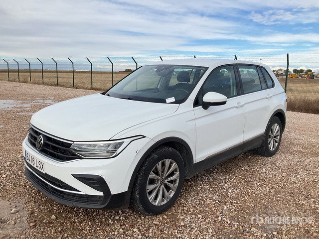 2021 Volkswagen Tiguan Automobile - سيارة: صورة 2 2021 Volkswagen Tiguan Automobile - سيارة: صورة 2