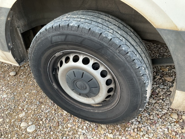 2022 Volkswagen Crafter Cargo Van - شاحنة توصيل مغلقة: صورة 5 2022 Volkswagen Crafter Cargo Van - شاحنة توصيل مغلقة: صورة 5