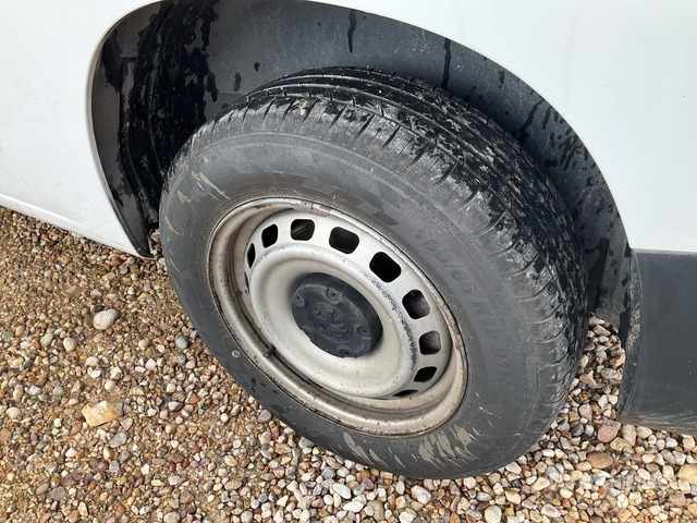 2023 Peugeot Partner Cargo Van - شاحنة توصيل مغلقة: صورة 4 2023 Peugeot Partner Cargo Van - شاحنة توصيل مغلقة: صورة 4