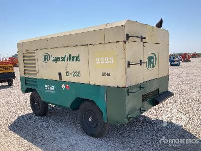 INGERSOLL RAND 12/235 - ضاغط هوائي: صورة 2 INGERSOLL RAND 12/235 - ضاغط هوائي: صورة 2