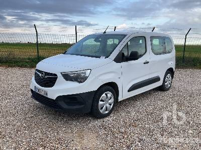 OPEL COMBO - سيارة: صورة 1 OPEL COMBO - سيارة: صورة 1