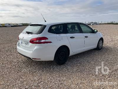 PEUGEOT 308 - سيارة: صورة 3 PEUGEOT 308 - سيارة: صورة 3