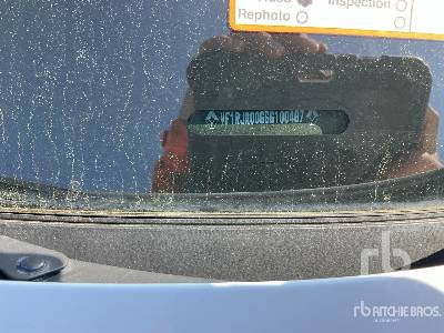 RENAULT CLIO - سيارة: صورة 5 RENAULT CLIO - سيارة: صورة 5
