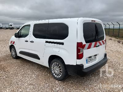 TOYOTA PROACE CITY VER 5 - سيارة: صورة 2 TOYOTA PROACE CITY VER 5 - سيارة: صورة 2