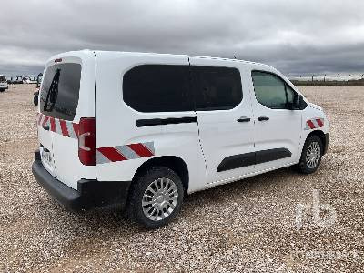 TOYOTA PROACE CITY VER 5 - سيارة: صورة 3 TOYOTA PROACE CITY VER 5 - سيارة: صورة 3