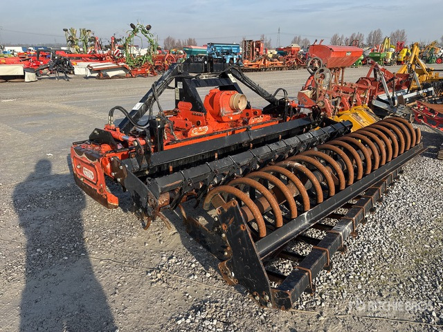 1995 Maschio Rotary Harrow - مسفلة تمهيد التربة: صورة 2 1995 Maschio Rotary Harrow - مسفلة تمهيد التربة: صورة 2