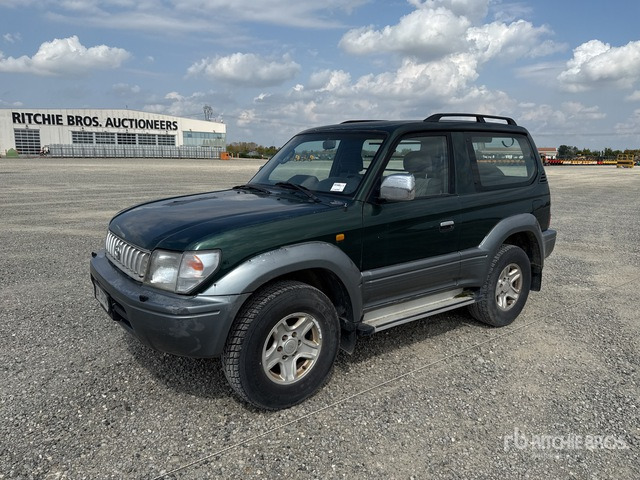 1998 Toyota Land Cruiser SUV Sport Utility Vehicle - سيارة دفع رباعي: صورة 4 1998 Toyota Land Cruiser SUV Sport Utility Vehicle - سيارة دفع رباعي: صورة 4