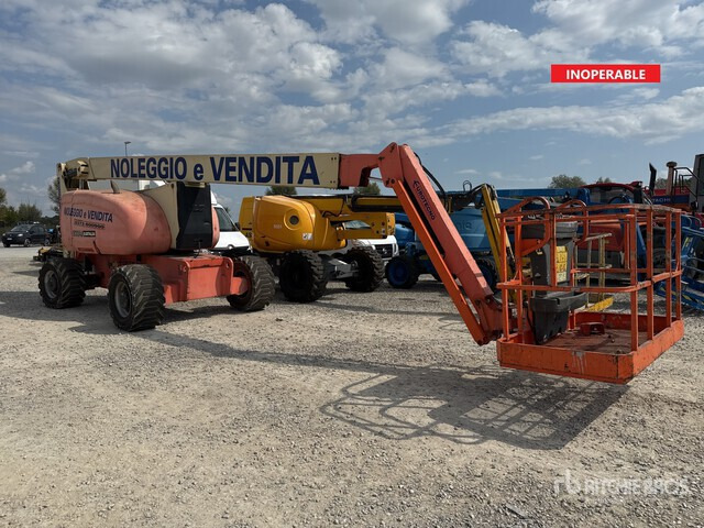 2002 JLG 800 AJ (Inoperable) Articulating Boom Lift - مرفاع مفصلي: صورة 1 2002 JLG 800 AJ (Inoperable) Articulating Boom Lift - مرفاع مفصلي: صورة 1