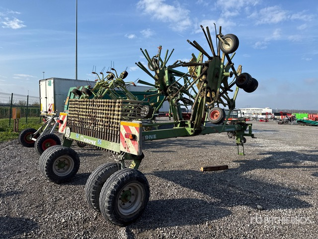 2002 Krone SWADRO 1401 Hay Rake - نشارة الدريس/ شوكة جرف: صورة 3 2002 Krone SWADRO 1401 Hay Rake - نشارة الدريس/ شوكة جرف: صورة 3