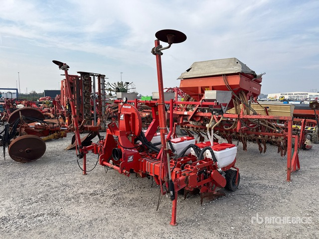2002 Mascar Futura M6 Pneumatic Air Seeder - آلة البذر: صورة 3 2002 Mascar Futura M6 Pneumatic Air Seeder - آلة البذر: صورة 3