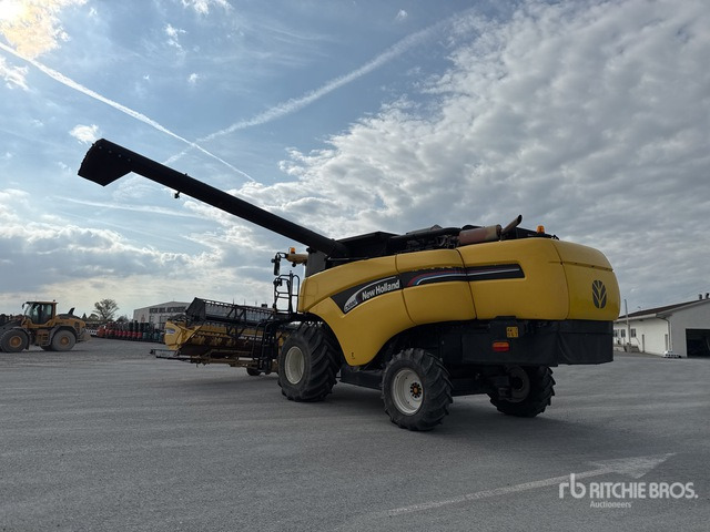 2003 New Holland CX8.80 Mietitrebbia - حصادة: صورة 4 2003 New Holland CX8.80 Mietitrebbia - حصادة: صورة 4