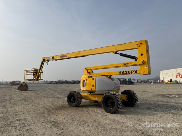 2004 Haulotte HA26PX Diesel Articulating Boom Lift - مرفاع مفصلي: صورة 3 2004 Haulotte HA26PX Diesel Articulating Boom Lift - مرفاع مفصلي: صورة 3