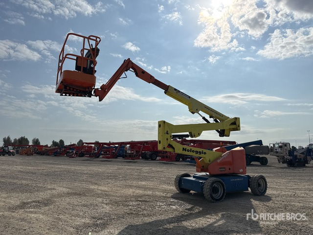 2004 JLG E450AJ Electric Articulating Boom Lift - مرفاع مفصلي: صورة 1 2004 JLG E450AJ Electric Articulating Boom Lift - مرفاع مفصلي: صورة 1