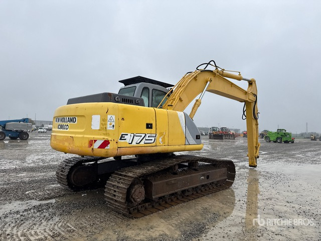 2006 New Holland E175 Tracked Excavator - حفار زاحف: صورة 4 2006 New Holland E175 Tracked Excavator - حفار زاحف: صورة 4