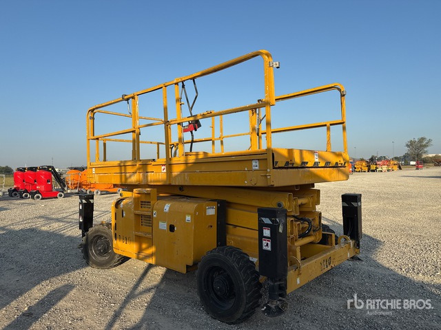 2007 Haulotte H12SX Diesel (Inoperable) Scissor Lift - مرفاع مقصي: صورة 3 2007 Haulotte H12SX Diesel (Inoperable) Scissor Lift - مرفاع مقصي: صورة 3