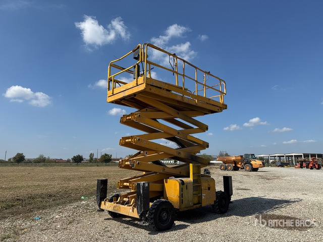 2007 Haulotte H18SX Diesel Scissor Lift - مرفاع مقصي: صورة 4 2007 Haulotte H18SX Diesel Scissor Lift - مرفاع مقصي: صورة 4