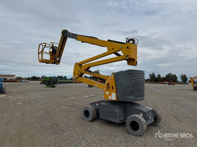 2007 Haulotte HA15IP Piattaforma monobraccio articolata - مرفاع مفصلي: صورة 3 2007 Haulotte HA15IP Piattaforma monobraccio articolata - مرفاع مفصلي: صورة 3