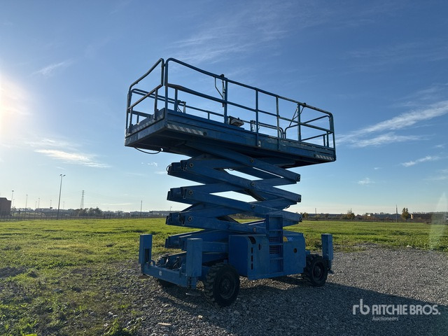 2008 Haulotte H18SXL Diesel Scissor Lift - مرفاع مقصي: صورة 4 2008 Haulotte H18SXL Diesel Scissor Lift - مرفاع مقصي: صورة 4