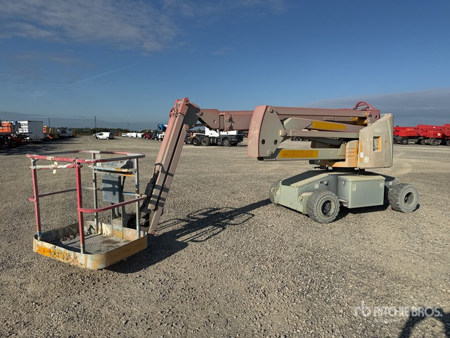 2008 Haulotte HA15IP (Inoperable) Articulating Boom Lift - مرفاع مفصلي: صورة 3 2008 Haulotte HA15IP (Inoperable) Articulating Boom Lift - مرفاع مفصلي: صورة 3