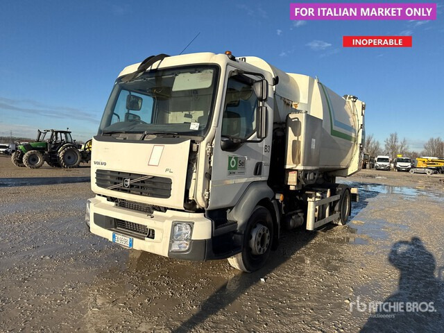 2010 Volvo (Inoperable) Waste Collection Truck - شاحنة قمامة: صورة 1 2010 Volvo (Inoperable) Waste Collection Truck - شاحنة قمامة: صورة 1