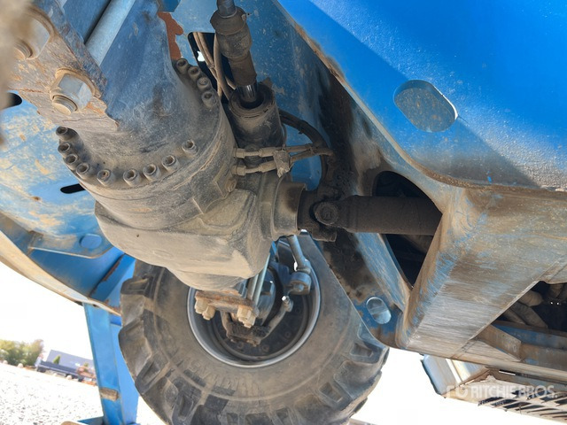 2012 Genie GTH4016SR Sollevatore telescopico - آلة رفع ونقل تلسكوبية: صورة 5 2012 Genie GTH4016SR Sollevatore telescopico - آلة رفع ونقل تلسكوبية: صورة 5