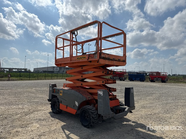 2012 Haulotte Compact12DX Piattaforma aerea verticale - مرفاع مقصي: صورة 3 2012 Haulotte Compact12DX Piattaforma aerea verticale - مرفاع مقصي: صورة 3