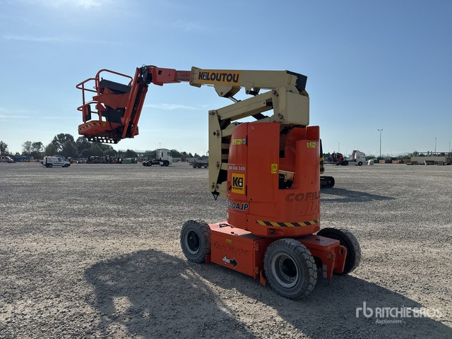 2012 JLG E300 AJP Electric Articulating Boom Lift - مرفاع مفصلي: صورة 4 2012 JLG E300 AJP Electric Articulating Boom Lift - مرفاع مفصلي: صورة 4