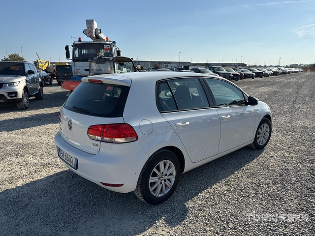 2012 Volkswagen Golf Automobile - سيارة: صورة 3 2012 Volkswagen Golf Automobile - سيارة: صورة 3