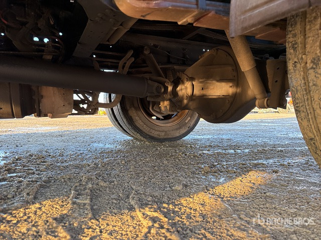 2015 Isuzu P75 Waste Collection Truck - شاحنة قمامة: صورة 5 2015 Isuzu P75 Waste Collection Truck - شاحنة قمامة: صورة 5