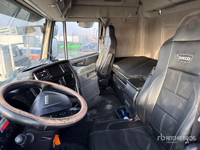 2015 Iveco Stralis 500 Cab and Chassis - شاحنة بهيكل معدني للمقصورة: صورة 4 2015 Iveco Stralis 500 Cab and Chassis - شاحنة بهيكل معدني للمقصورة: صورة 4
