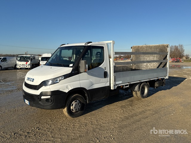 2016 Iveco Daily 35-110 Flatbed Truck - شاحنات مسطحة: صورة 1 2016 Iveco Daily 35-110 Flatbed Truck - شاحنات مسطحة: صورة 1