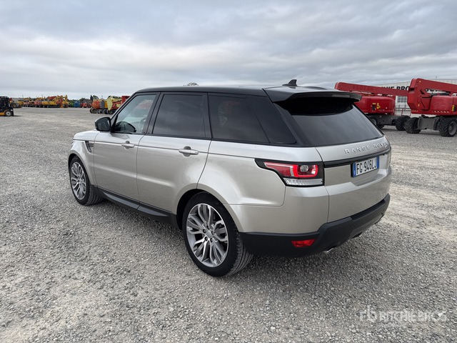 2016 Land Rover Range Rover Sport SUV Sport Utility Vehicle - سيارة دفع رباعي: صورة 4 2016 Land Rover Range Rover Sport SUV Sport Utility Vehicle - سيارة دفع رباعي: صورة 4