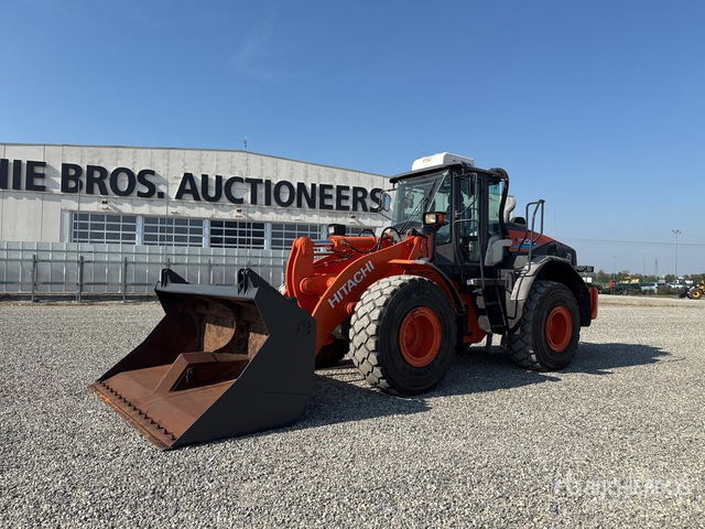 2017 Hitachi Zaxis W220.6 Pala gommata - اللودر بعجل: صورة 1 2017 Hitachi Zaxis W220.6 Pala gommata - اللودر بعجل: صورة 1