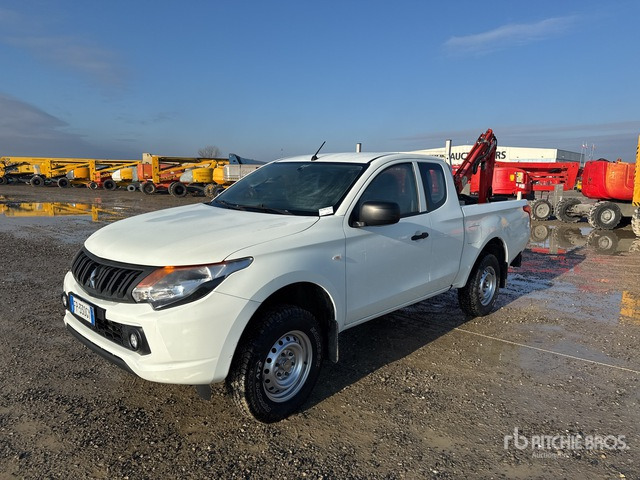 2018 Mitsubishi L200 Extended Cab 2.4 DI-D CLUB CAB ... Pickup - شاحنة البيك أب: صورة 1 2018 Mitsubishi L200 Extended Cab 2.4 DI-D CLUB CAB ... Pickup - شاحنة البيك أب: صورة 1