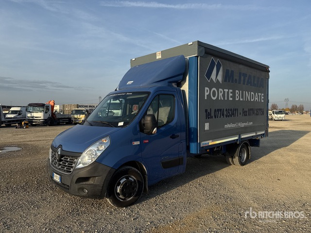 2018 Renault Master 165 - شاحنة ذات ستائر جانبية: صورة 1 2018 Renault Master 165 - شاحنة ذات ستائر جانبية: صورة 1