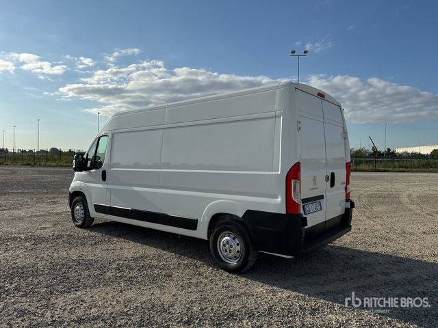 2020 Peugeot Boxer 333 L3H2 2.2 BLUEHDU 140CV S&S Van Truck - فان المدمجة: صورة 3 2020 Peugeot Boxer 333 L3H2 2.2 BLUEHDU 140CV S&S Van Truck - فان المدمجة: صورة 3