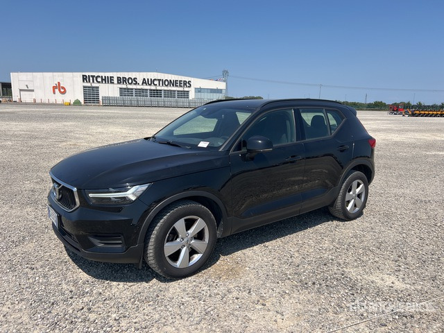 2020 Volvo XC40 D3 SUV - سيارة دفع رباعي: صورة 2 2020 Volvo XC40 D3 SUV - سيارة دفع رباعي: صورة 2
