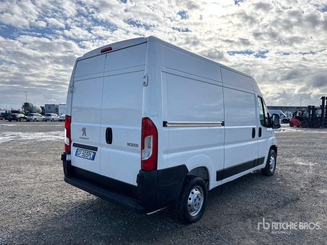 2021 Peugeot Boxer 333 L2H2 2.0 BLUEHDI 140CV Van Truck - شاحنة صندوقية: صورة 4 2021 Peugeot Boxer 333 L2H2 2.0 BLUEHDI 140CV Van Truck - شاحنة صندوقية: صورة 4