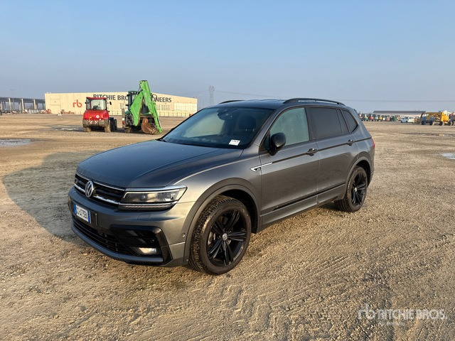 2021 Volkswagen Tiguan ALLSPACE 2.0 TDI SCR 147KW ADVA ... SUV - سيارة دفع رباعي: صورة 1 2021 Volkswagen Tiguan ALLSPACE 2.0 TDI SCR 147KW ADVA ... SUV - سيارة دفع رباعي: صورة 1