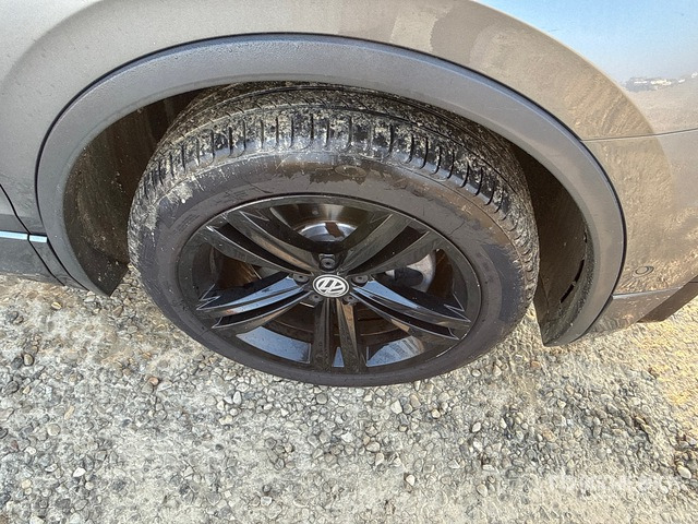 2021 Volkswagen Tiguan ALLSPACE 2.0 TDI SCR 147KW ADVA ... SUV - سيارة دفع رباعي: صورة 4 2021 Volkswagen Tiguan ALLSPACE 2.0 TDI SCR 147KW ADVA ... SUV - سيارة دفع رباعي: صورة 4
