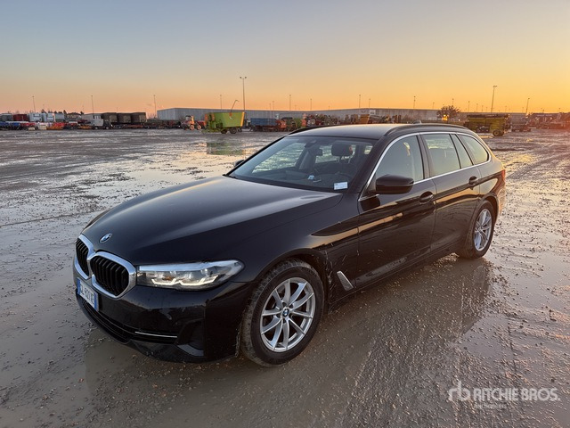 2022 BMW 520D XDRIVE BUSINESS AUTO TOURING Automobile - سيارة: صورة 1 2022 BMW 520D XDRIVE BUSINESS AUTO TOURING Automobile - سيارة: صورة 1