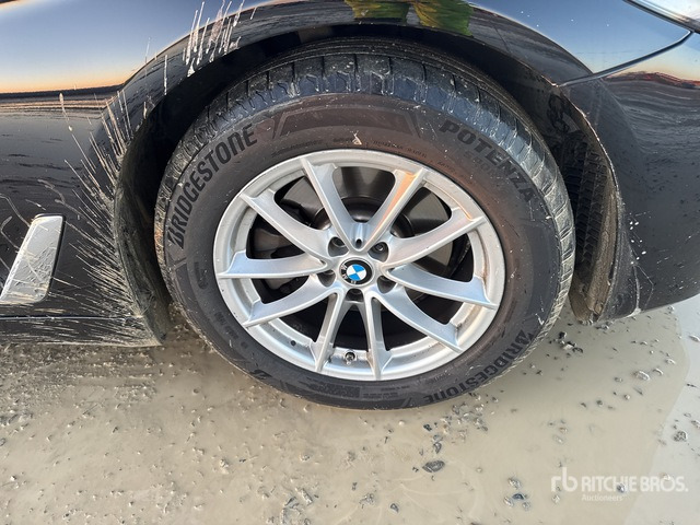 2022 BMW 520D XDRIVE BUSINESS AUTO TOURING Automobile - سيارة: صورة 4 2022 BMW 520D XDRIVE BUSINESS AUTO TOURING Automobile - سيارة: صورة 4