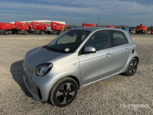 2022 SMART EQ BERLINA EQ 60KW PASSION Automobile - سيارة: صورة 1 2022 SMART EQ BERLINA EQ 60KW PASSION Automobile - سيارة: صورة 1