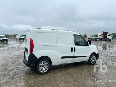 FIAT DOBLO CARGO - شاحنة صندوقية: صورة 4 FIAT DOBLO CARGO - شاحنة صندوقية: صورة 4