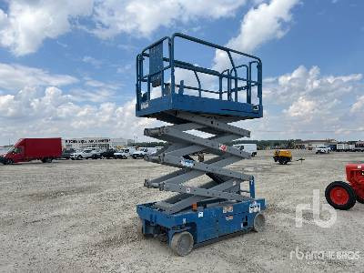GENIE GS2646 Electric - مرفاع مقصي: صورة 2 GENIE GS2646 Electric - مرفاع مقصي: صورة 2
