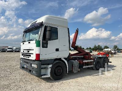 IVECO MAGIRUS 260E43/ 6x2 Sleeper - شاحنة برافعة خطافية: صورة 1 IVECO MAGIRUS 260E43/ 6x2 Sleeper - شاحنة برافعة خطافية: صورة 1