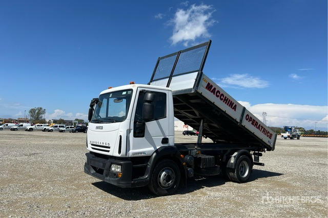 Iveco Eurocargo 140E18 Autocarro ribaltabile - شاحنة قلاب: صورة 1 Iveco Eurocargo 140E18 Autocarro ribaltabile - شاحنة قلاب: صورة 1
