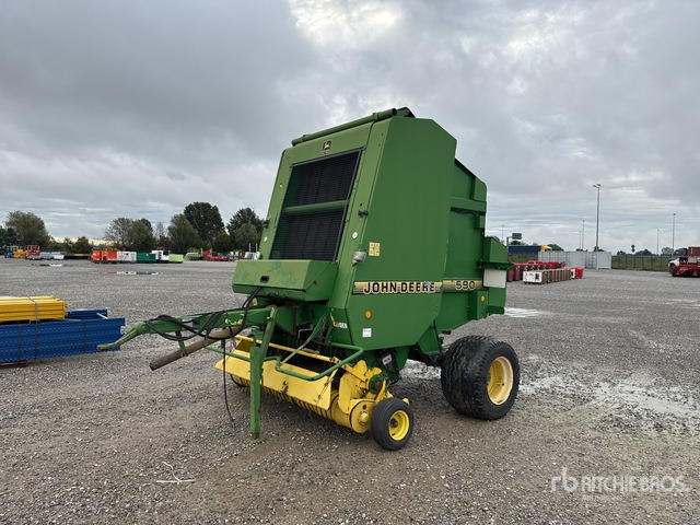 John Deere 590 Rotopressa - آلة بالات دائرية: صورة 2 John Deere 590 Rotopressa - آلة بالات دائرية: صورة 2