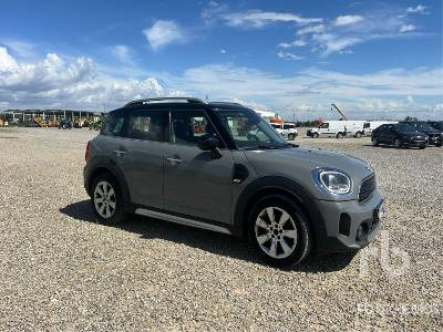 MINI COUNTRYMAN BERLINA COOPER D BUSINESS - سيارة: صورة 4 MINI COUNTRYMAN BERLINA COOPER D BUSINESS - سيارة: صورة 4