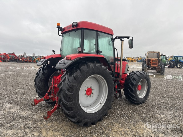 McCormick 105 4WD Tractor - جرار: صورة 3 McCormick 105 4WD Tractor - جرار: صورة 3